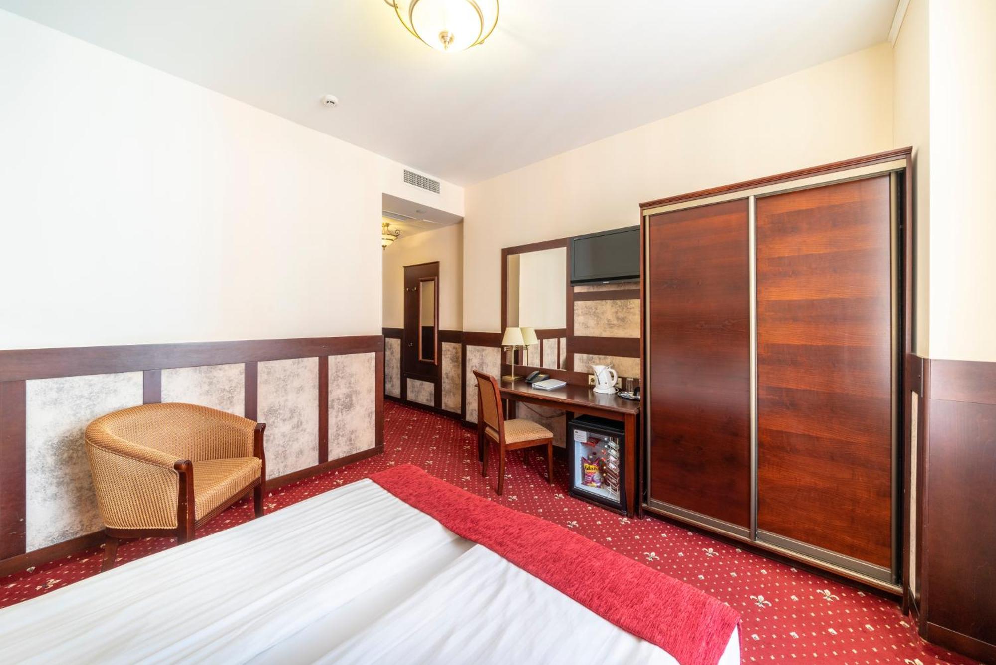 Rixwell Old Riga Palace Hotel Rum bild